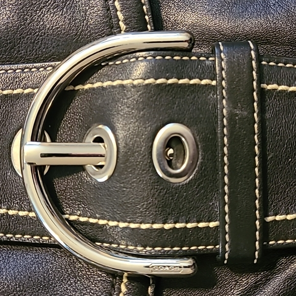 Authentic Coach Black Leather Hobo Bag and matching wallet - Picture 2 of 15